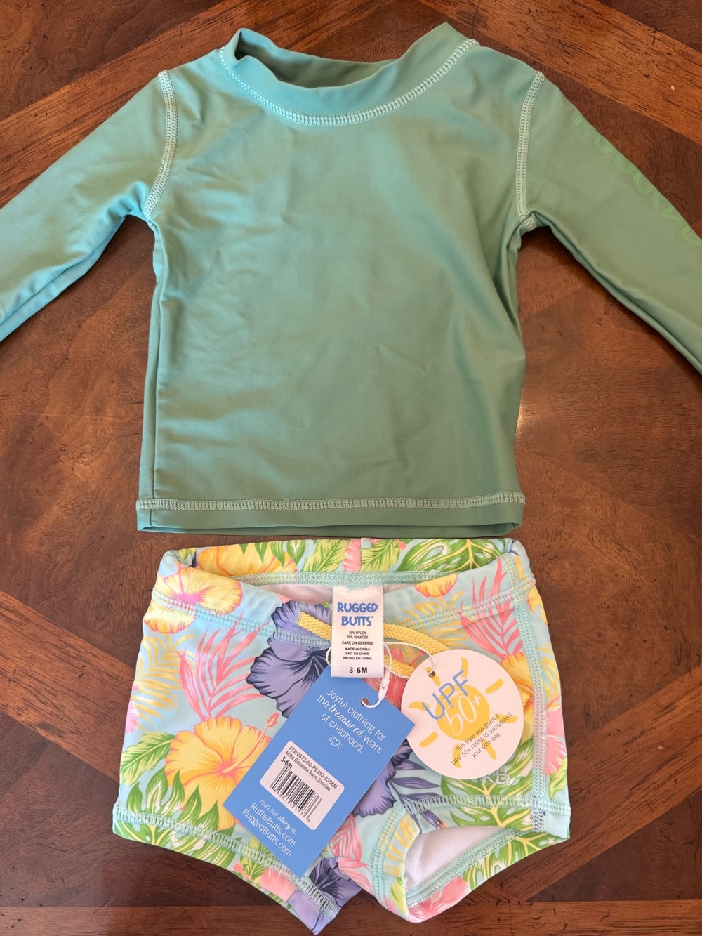 Infant Green Rash Guard & Tropical Floral Swim Shorts Set size 3-6m